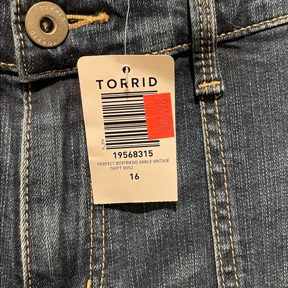 Torrid Perfect Boyfriend Ankle Vintage jeans - Picture 8 of 10